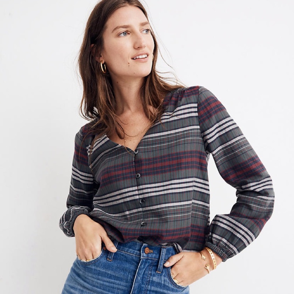 Madewell V-Neck in Pineview plaid size Medium